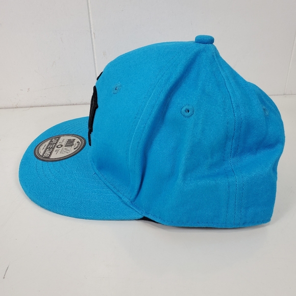 South Pole hat youth 6.75 new  with  tags - Picture 3 of 7